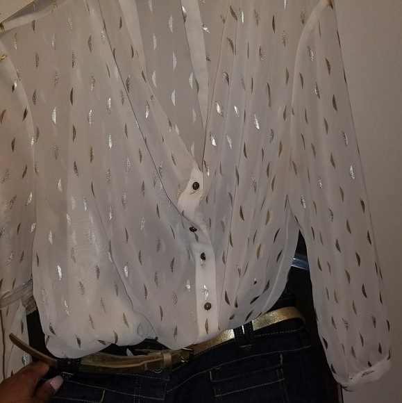 Blouse. - Picture 5 of 7